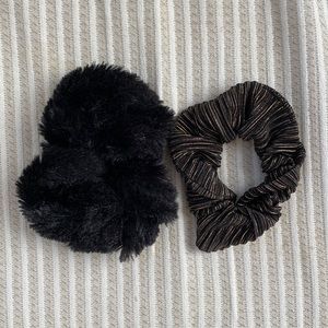 Set of 2 Black & Gold Hair Scrunchies